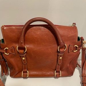 Dooney & Bourke bag